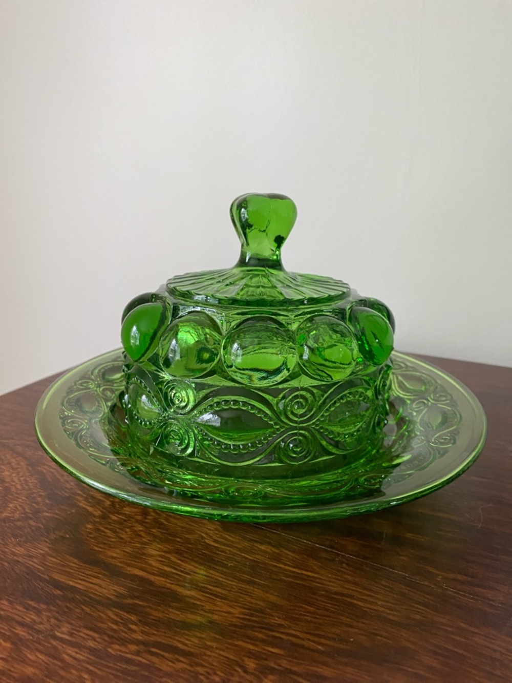 Mosser Glass • Eye Winker • Green Glass Covered Butter Dish - Picture 2 of 6